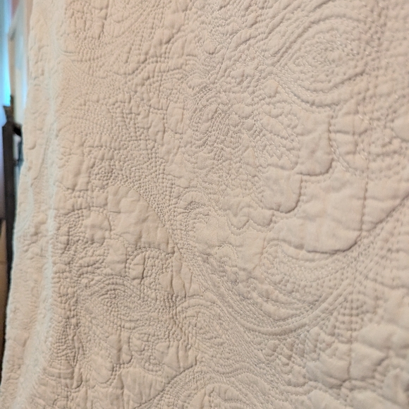 Casa zeta Jones 100% cotton pillow shams set of 2 - Picture 7 of 7